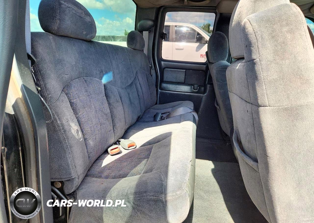 2001 Chevrolet Silverado C1500 VIN:2GCEC19T011402090 - 10