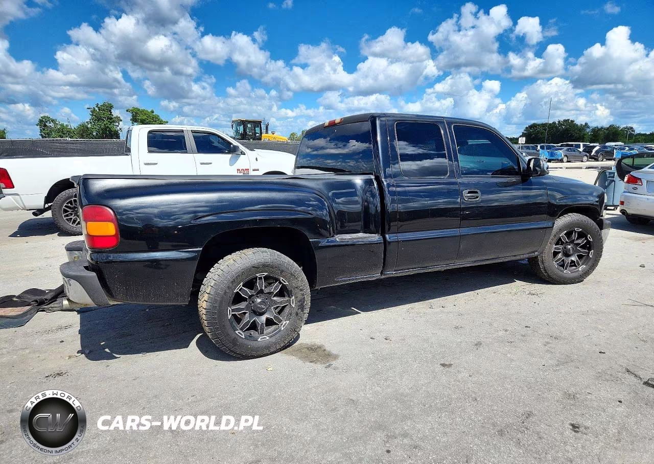 2001 Chevrolet Silverado C1500 VIN:2GCEC19T011402090 - 3