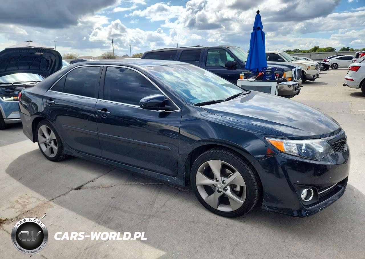 2014 Toyota Camry Se V6 VIN:4T1BK1FK9EU540427 - 4