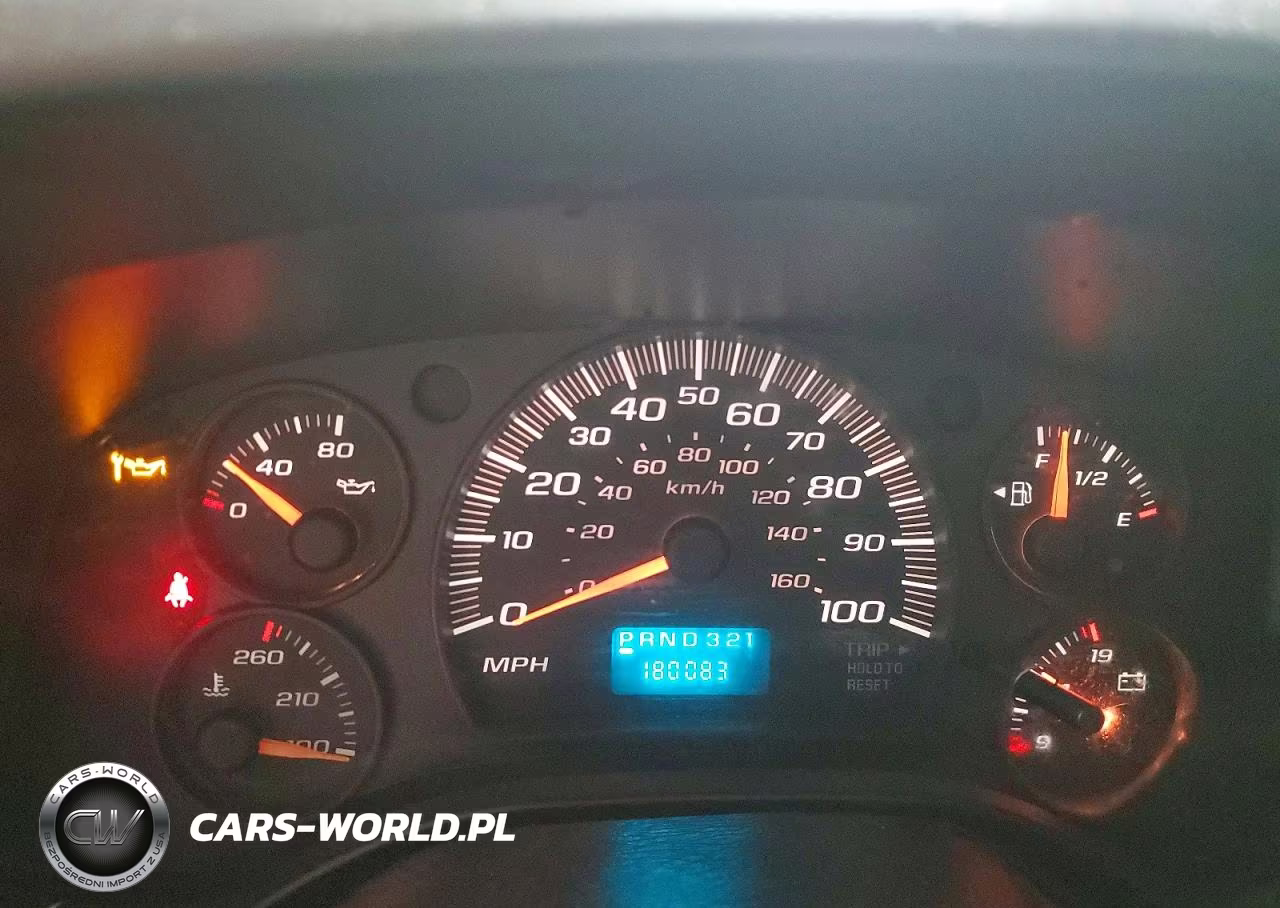 2007 Chevrolet Express G2500 VIN:1GCGG25V371107266 - 9