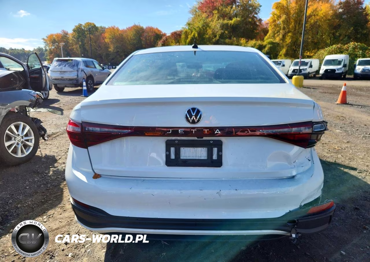 2025 Volkswagen Jetta Sport VIN:3VWBX7BU0SM062024 - 6