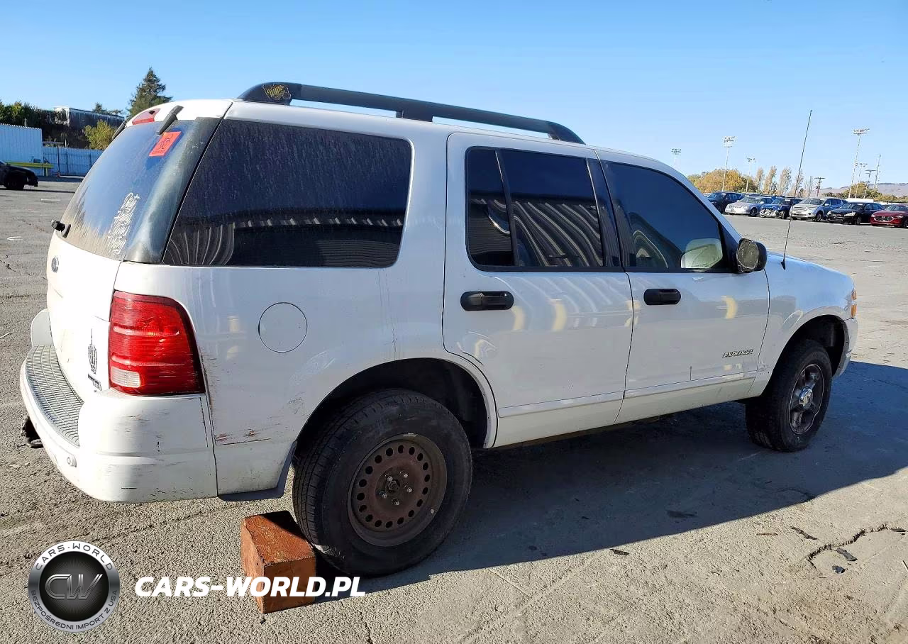 2005 Ford Explorer Xlt VIN:1FMDU73W05ZA07625 - 3