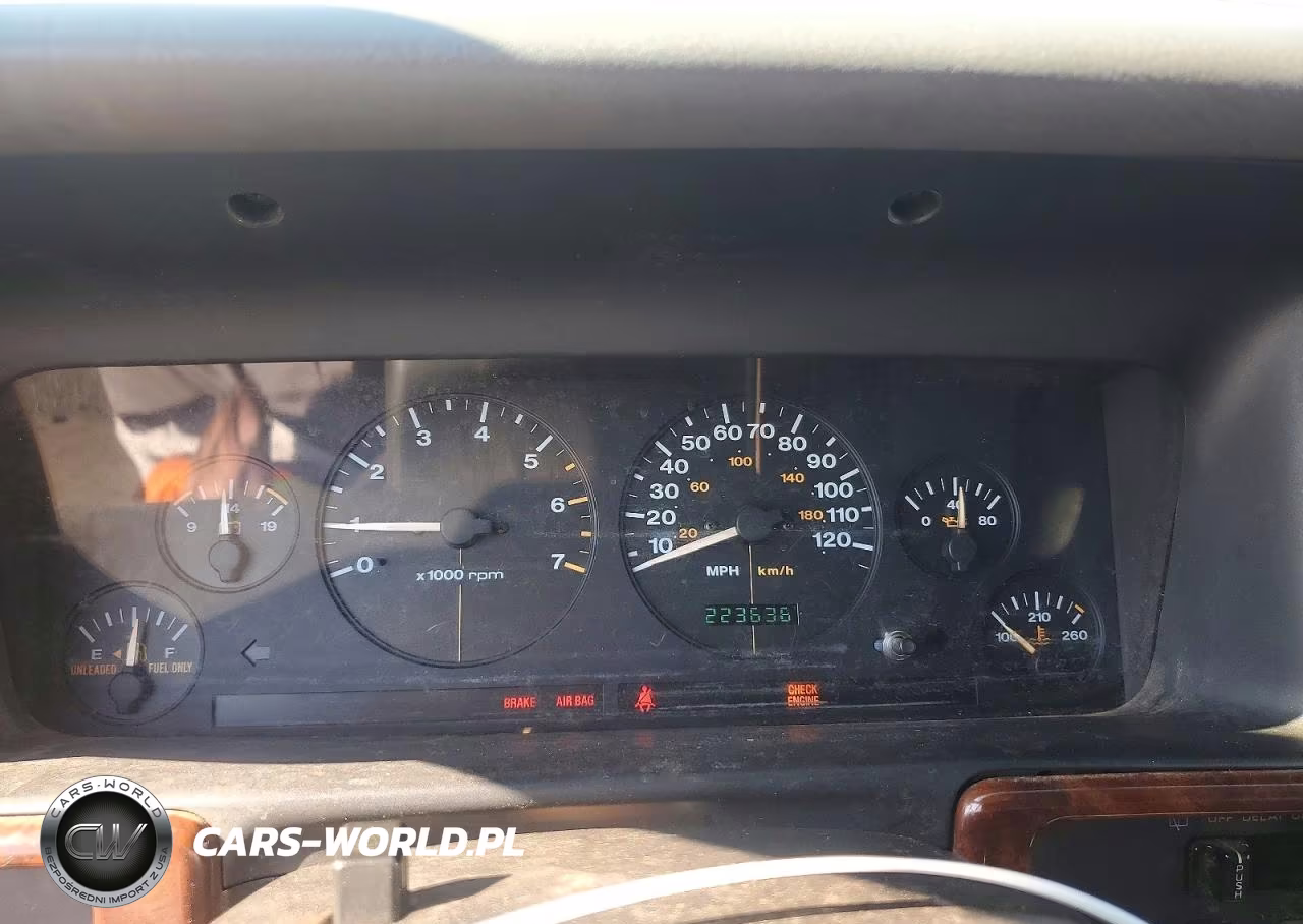 1998 Jeep Grand Cherokee Laredo VIN:1J4GZ48S5WC274524 - 9
