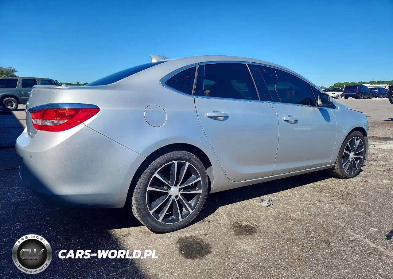 2017 Buick Verano Sport Touring VIN:1G4PR5SK0H4103161 - 3