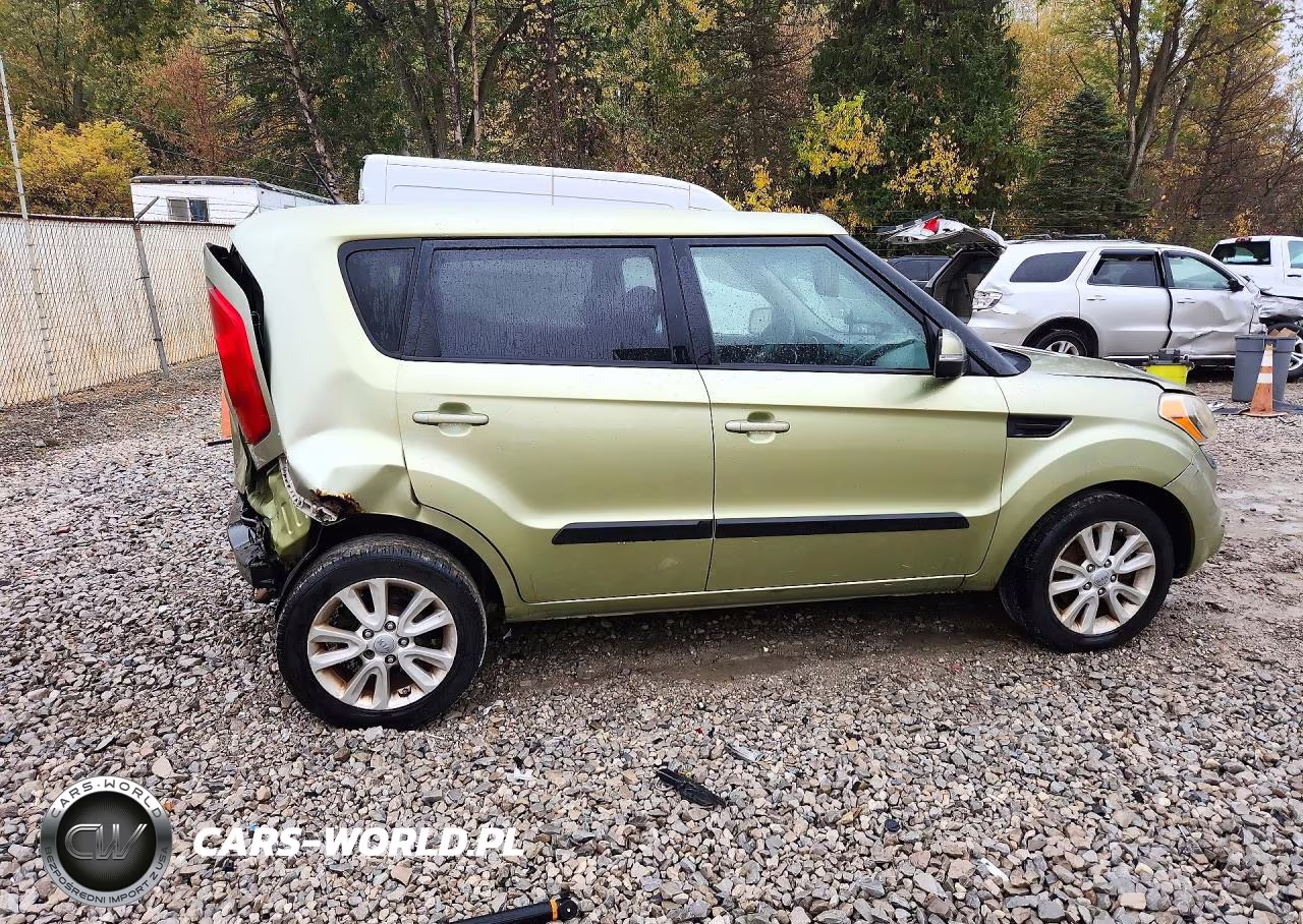 2012 Kia Soul + VIN:KNDJT2A60C7467585 - 3