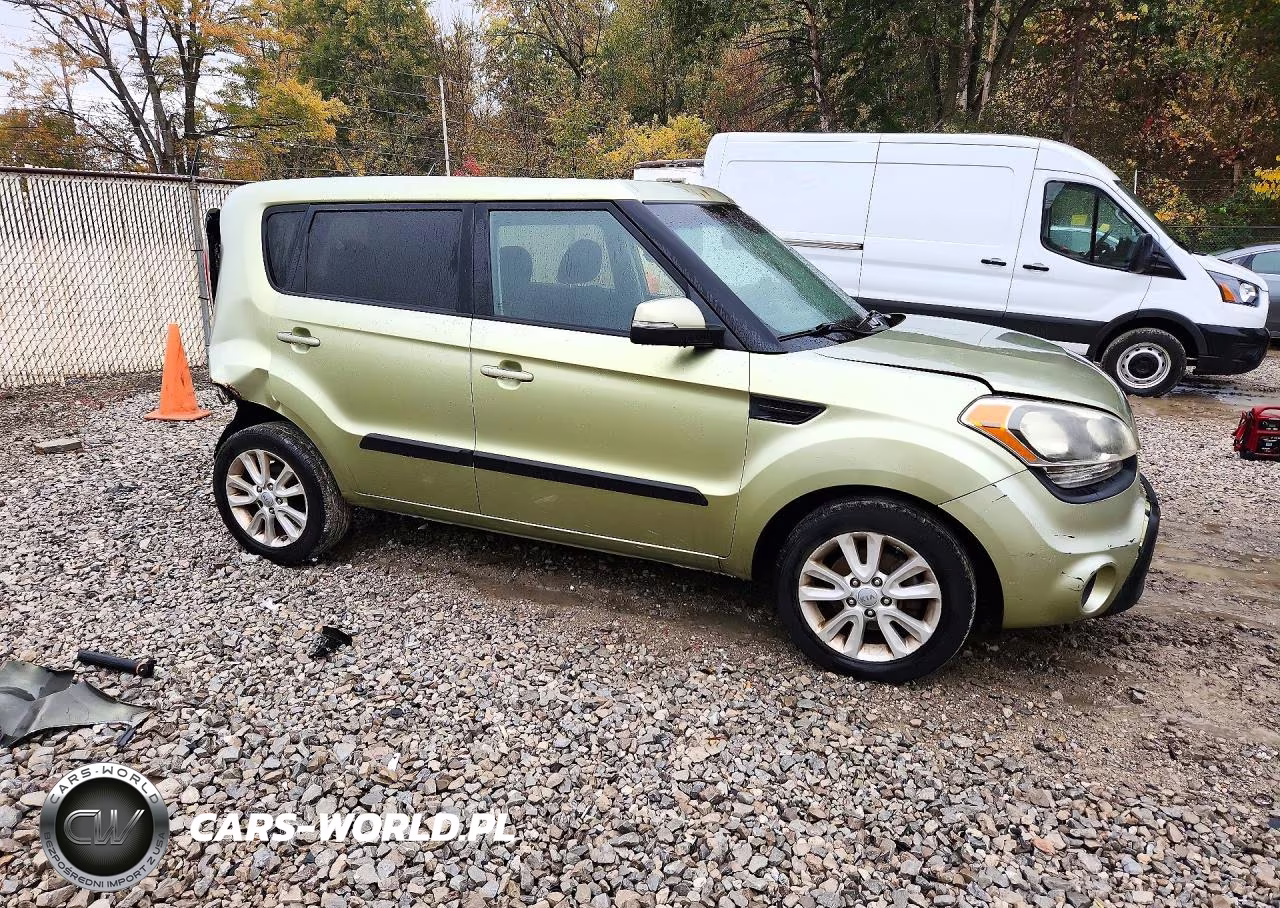 2012 Kia Soul + VIN:KNDJT2A60C7467585 - 4