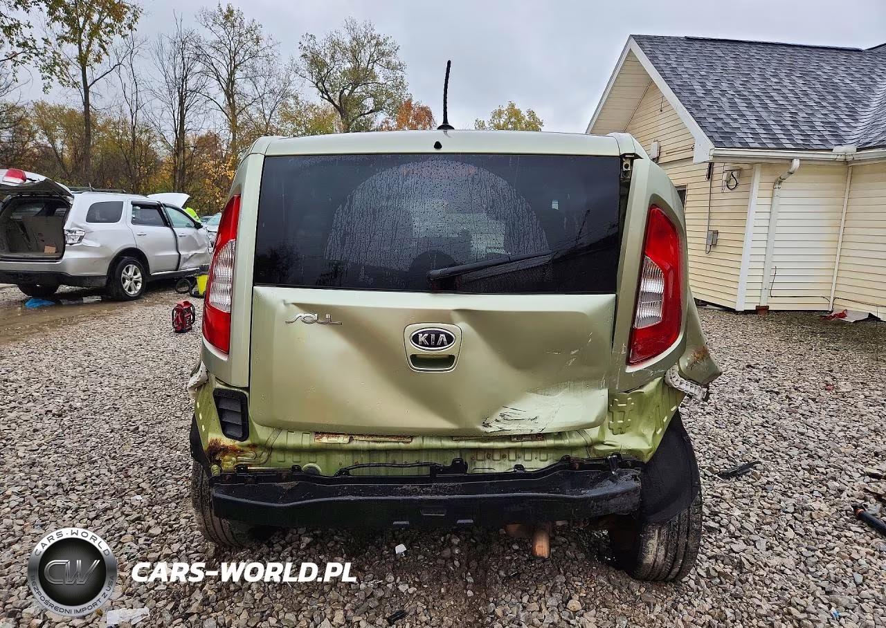 2012 Kia Soul + VIN:KNDJT2A60C7467585 - 6