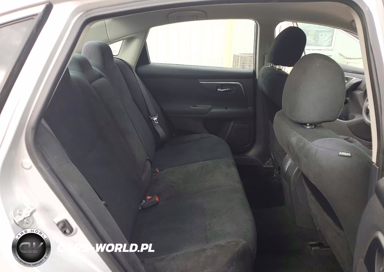 2015 Nissan Altima 2.5 S VIN:1N4AL3AP4FC186146 - 10