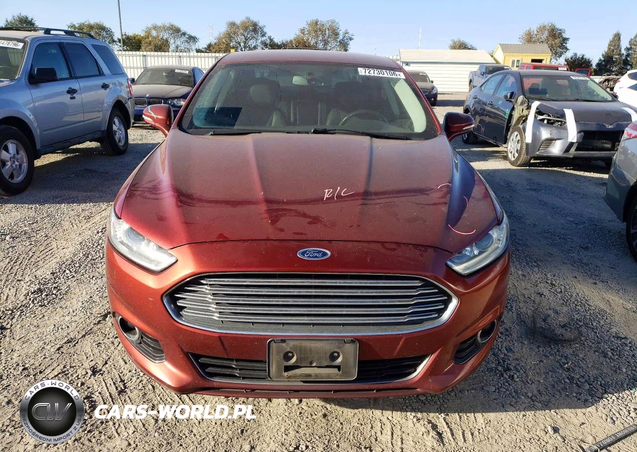 2014 Ford Fusion Titanium VIN:3FA6P0K96ER278769 - 5
