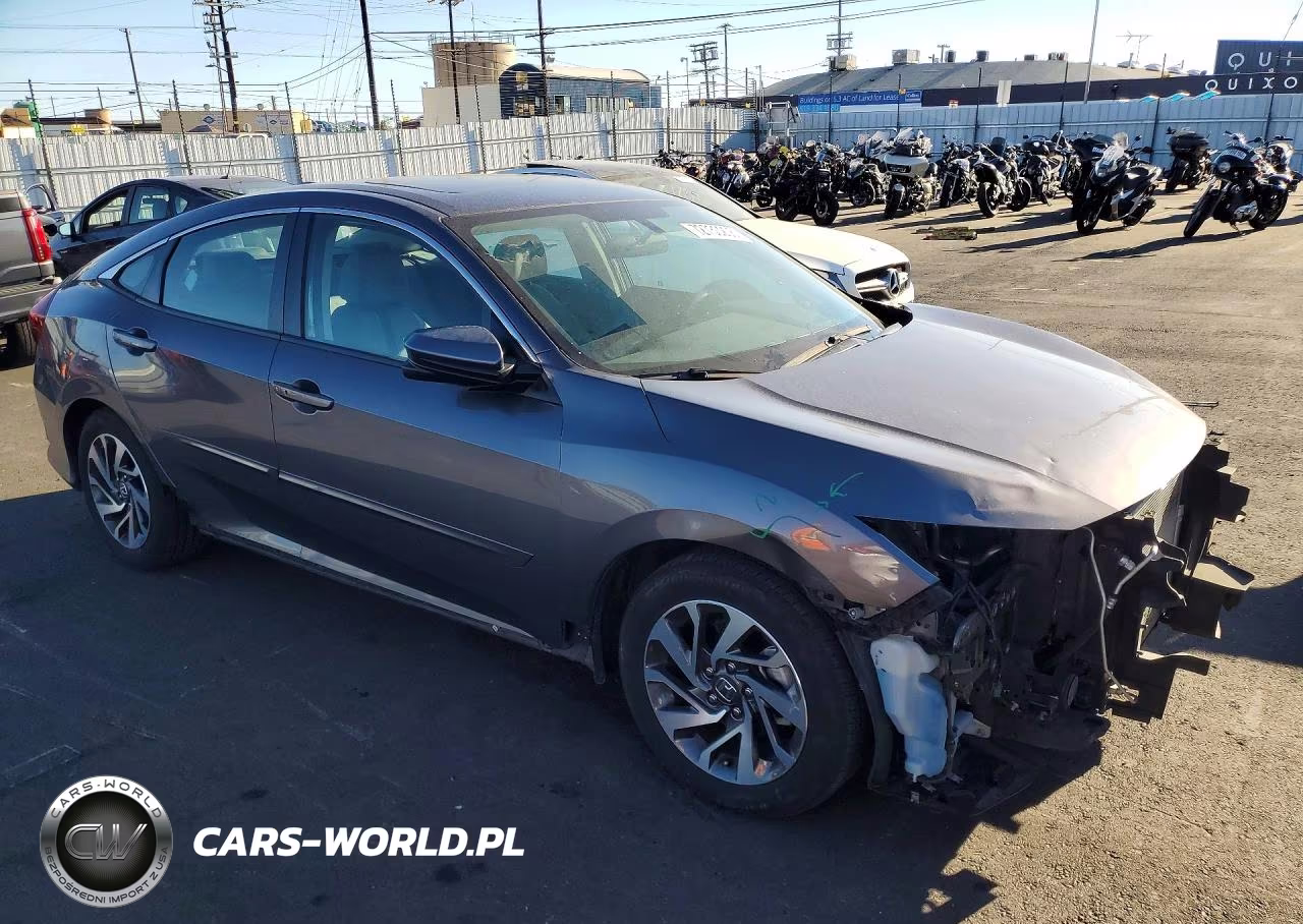 2018 Honda Civic Ex VIN:2HGFC2F79JH517801 - 4