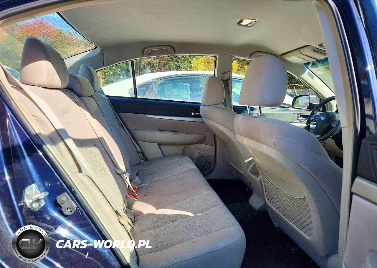 2014 Subaru Legacy 2.5I Premium VIN:4S3BMBC63E3026820 - 10