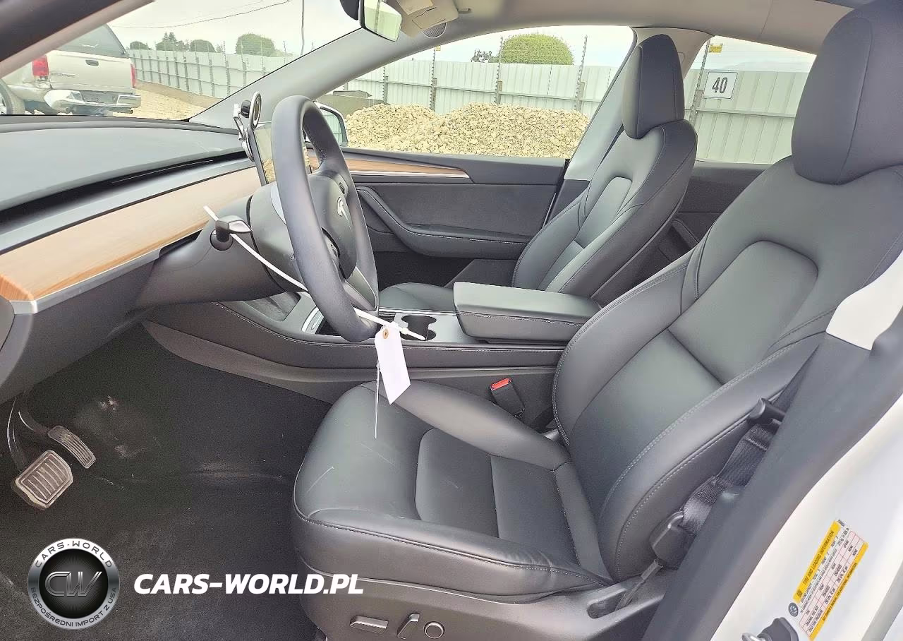 2024 Tesla Model Y VIN:7SAYGDEE9RA259854 - 7