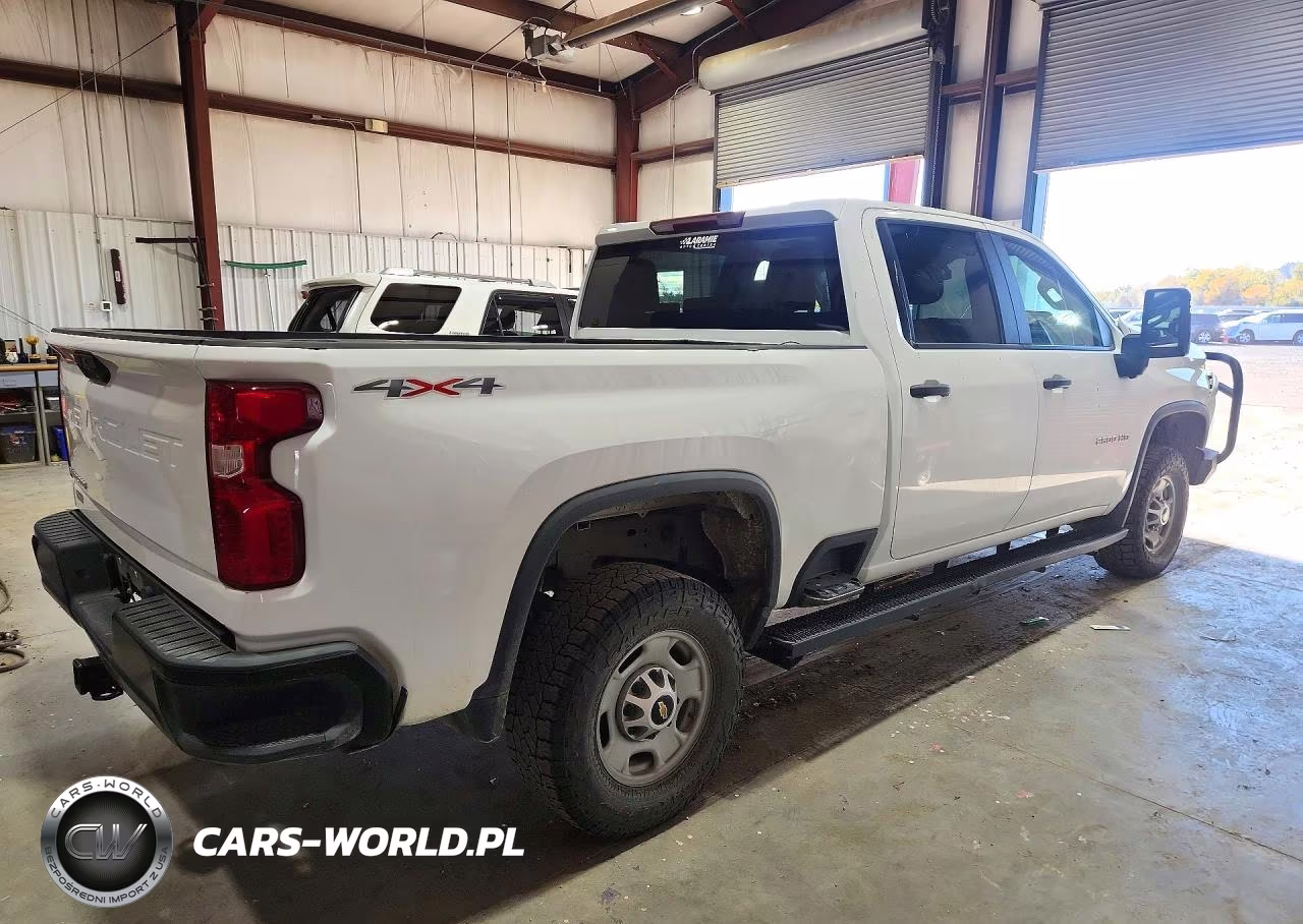 2022 Chevrolet Silverado K2500 Heavy Duty VIN:1GC1YLE71NF238982 - 3