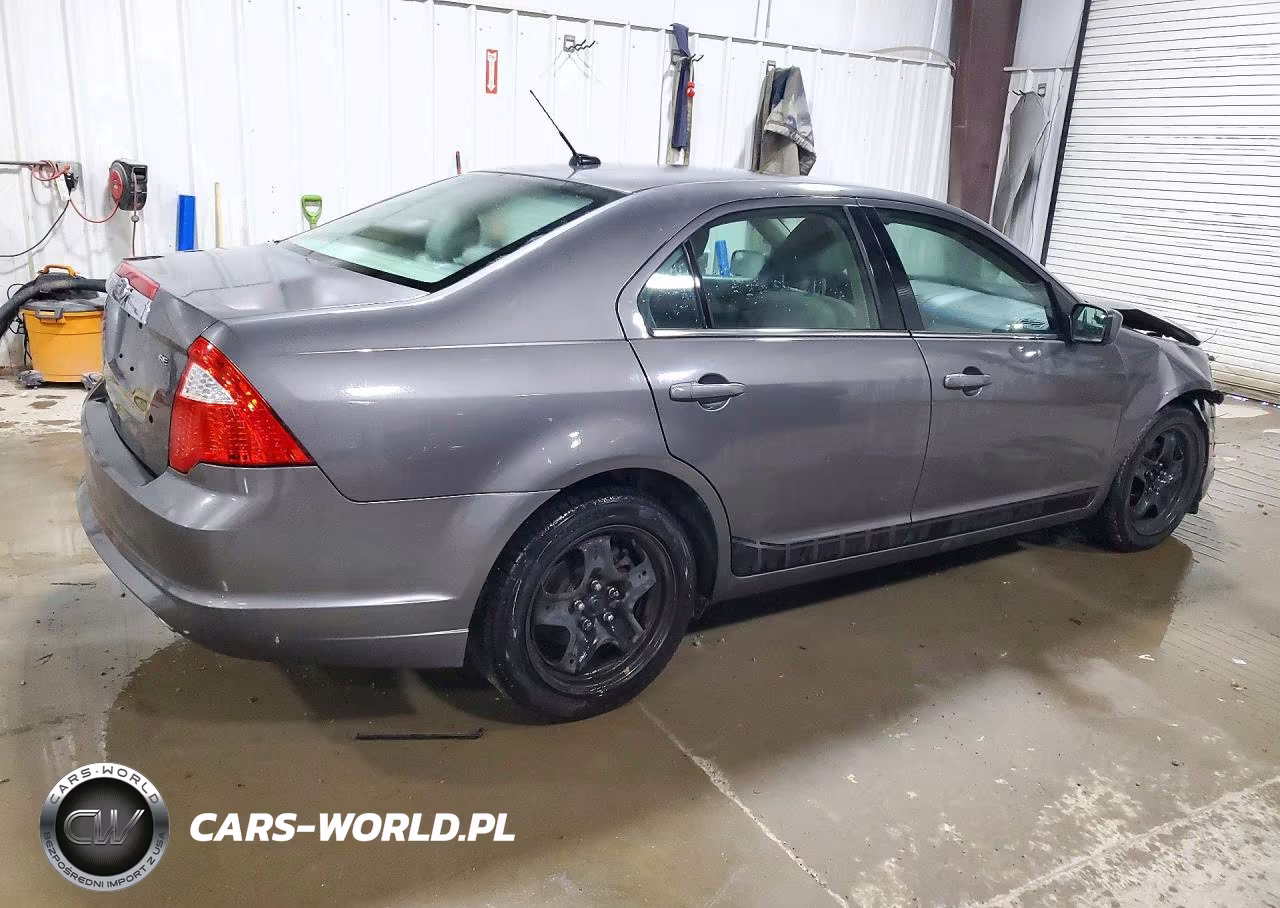 2011 Ford Fusion Se VIN:3FAHP0HAXBR340650 - 3