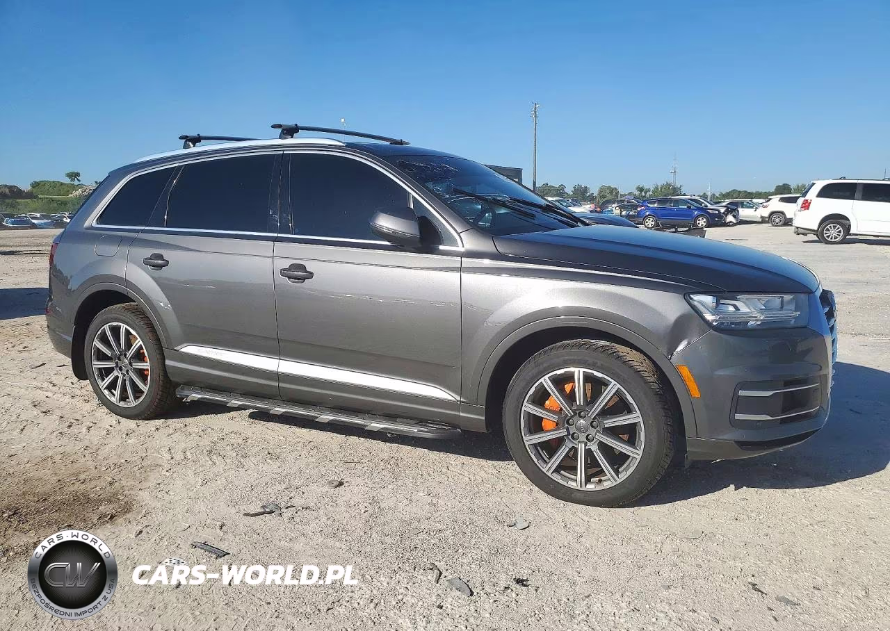 2019 Audi Q7 Premium Plus VIN:WA1LAAF76KD000305 - 4