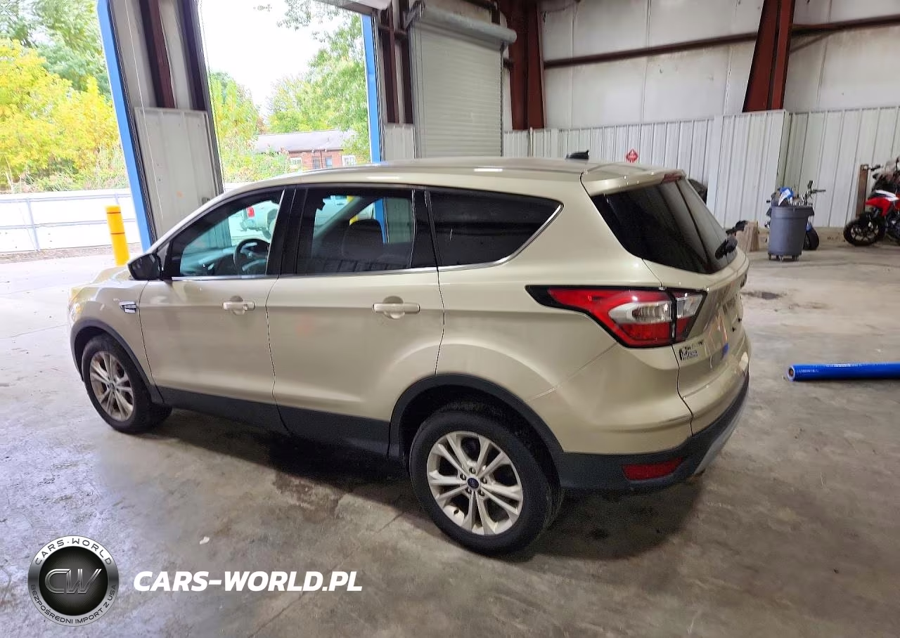2017 Ford Escape Se VIN:1FMCU0GDXHUC17615 - 2
