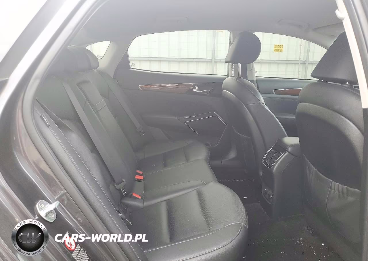 2017 Kia Cadenza Premium VIN:KNALB4J12H5042879 - 10