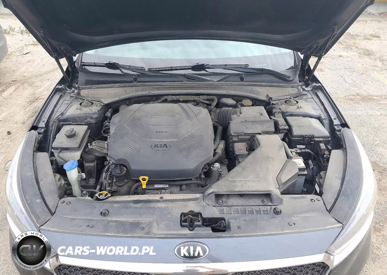 2017 Kia Cadenza Premium VIN:KNALB4J12H5042879 - 11