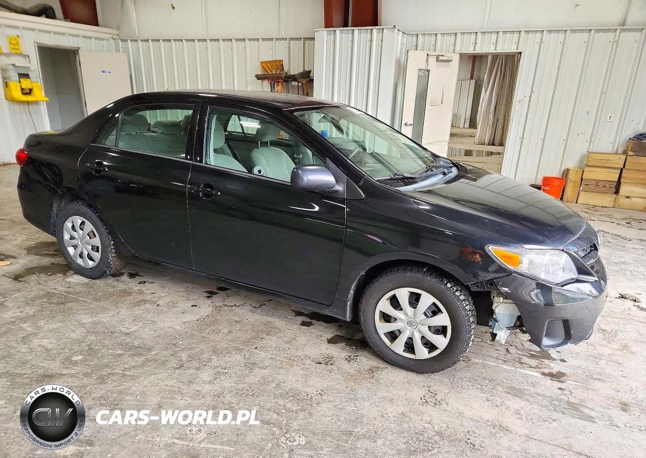 2011 Toyota Corolla Le VIN:2T1BU4EE2BC643175 - 4