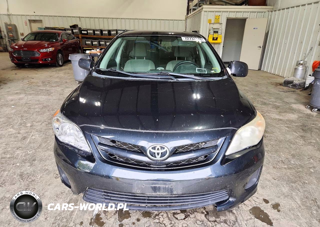 2011 Toyota Corolla Le VIN:2T1BU4EE2BC643175 - 5