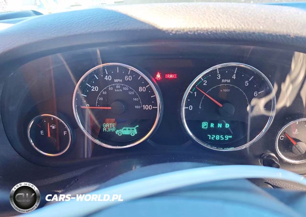 2017 Jeep Wrangler Sport VIN:1C4AJWAG1HL573984 - 9