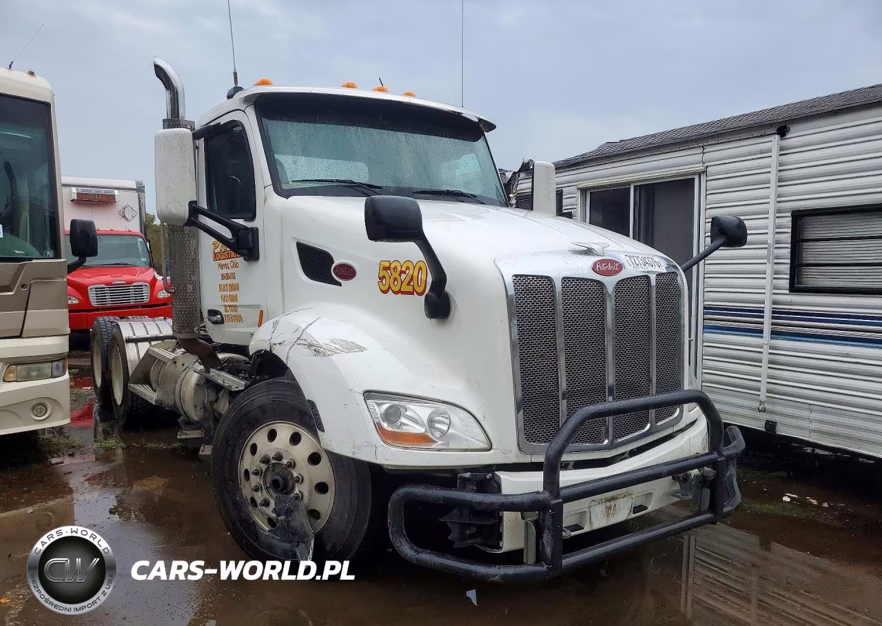 2020 Peterbilt 579 Semi Truck VIN:1XPBD49XXLD727839 - 4