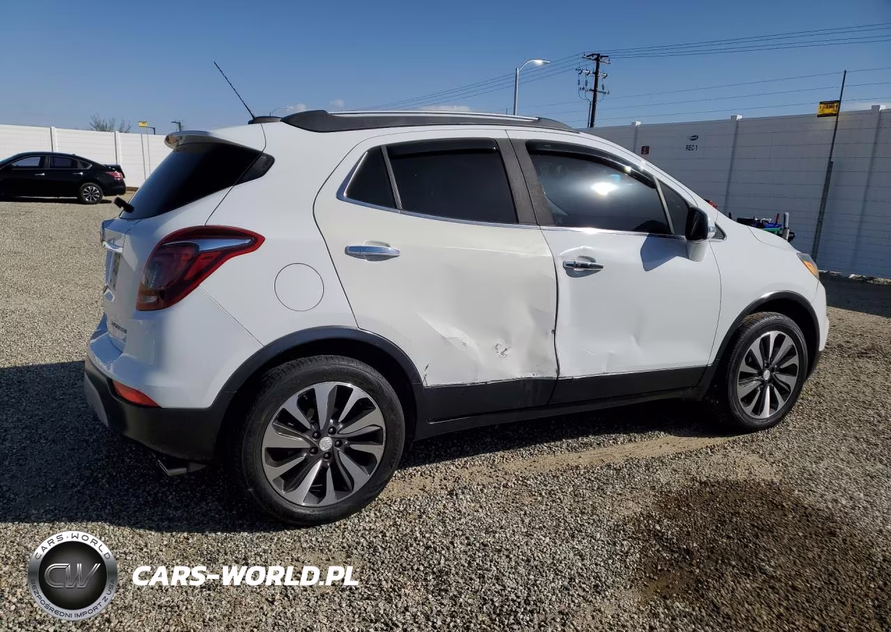 2017 Buick Encore Essence VIN:KL4CJCSBXHB192810 - 3