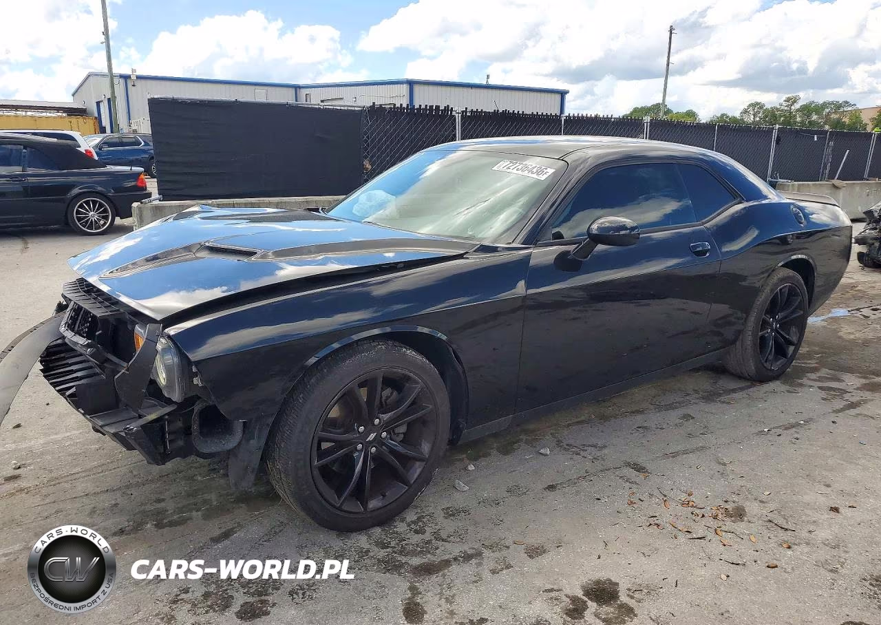 2018 Dodge Challenger Sxt VIN:2C3CDZAG1JH334685 - 1