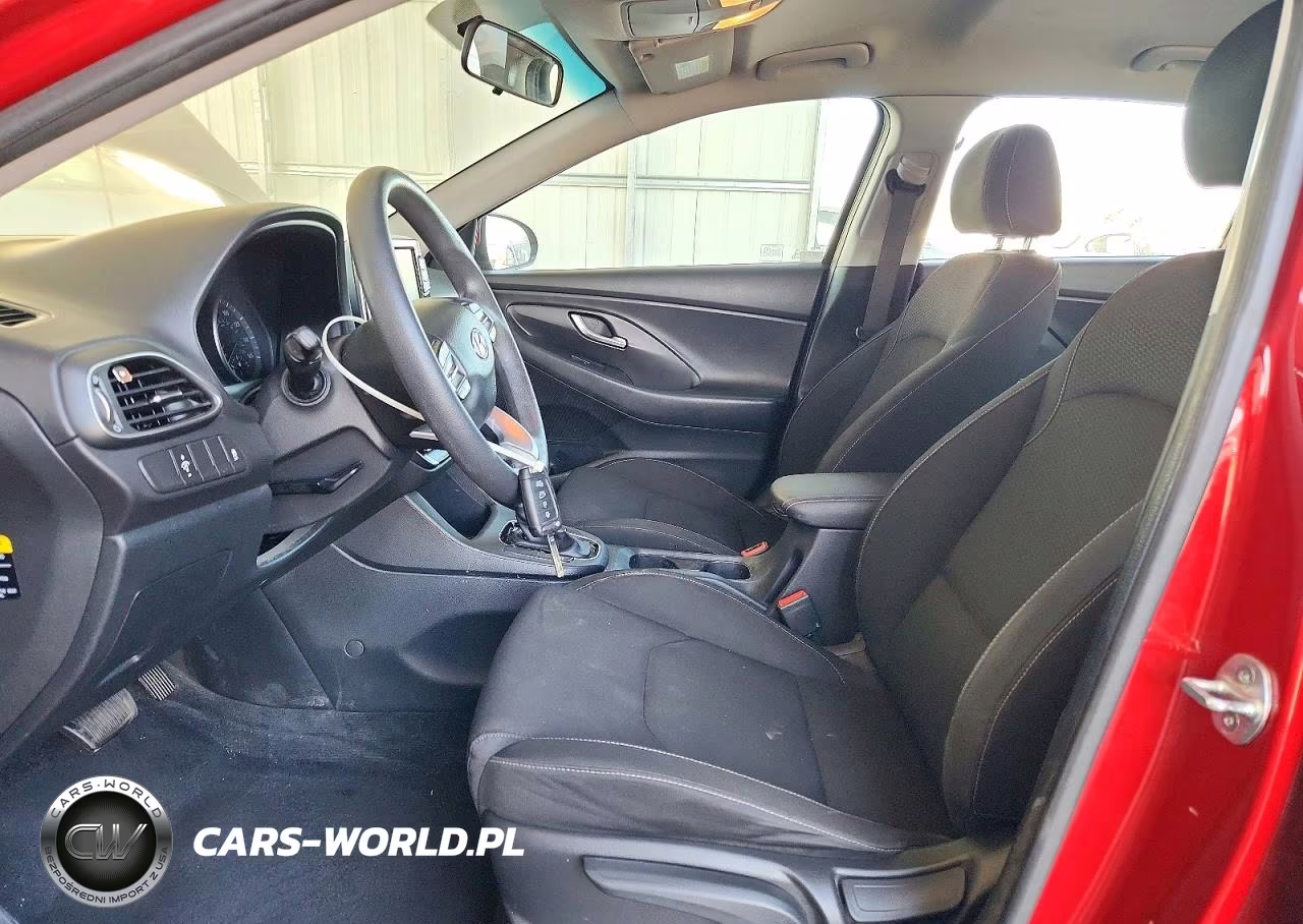 2019 Hyundai Elantra Gt Base VIN:KMHH35LE8KU098765 - 7