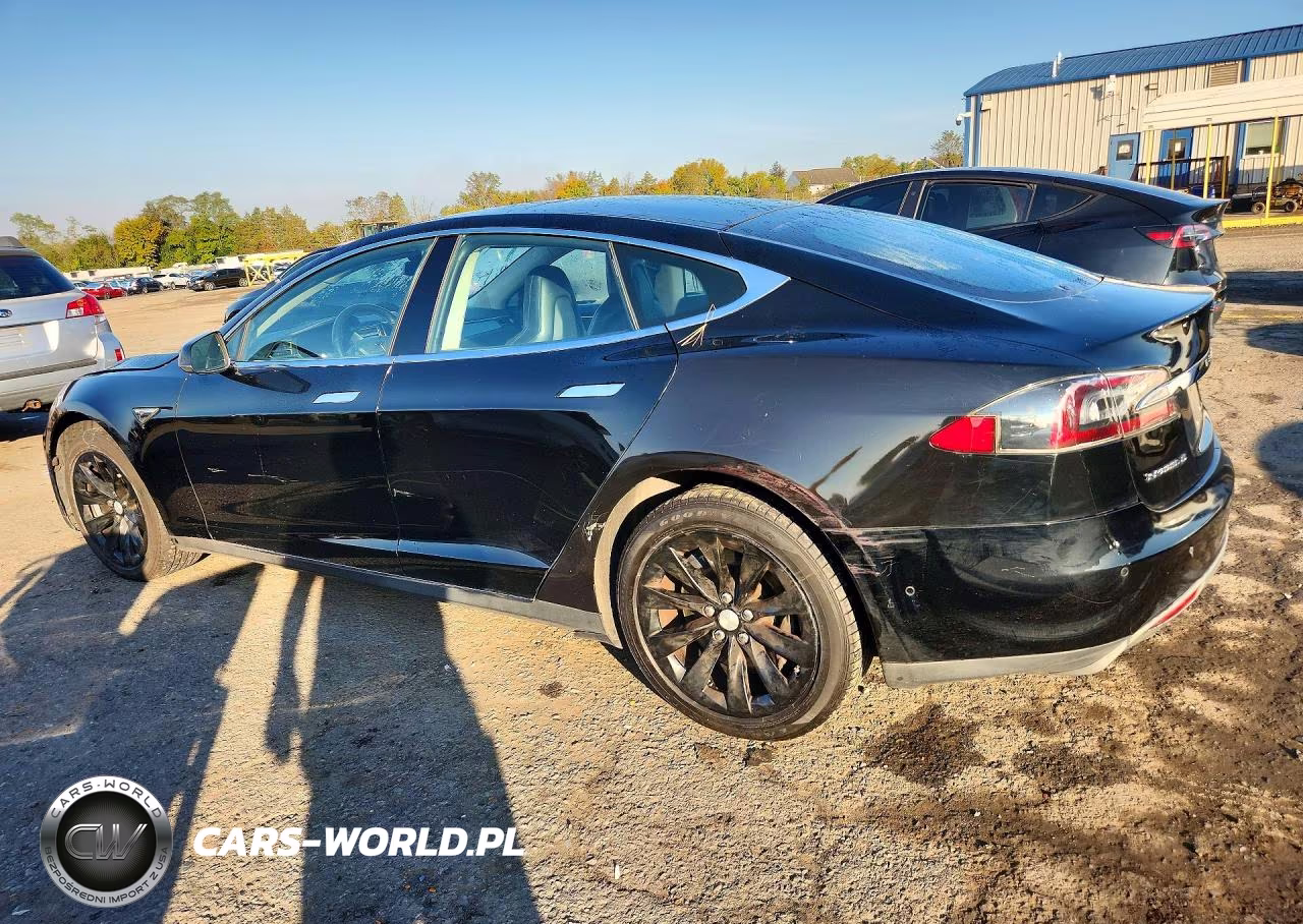 2015 Tesla Model S 85 VIN:5YJSA1H19FF082510 - 2