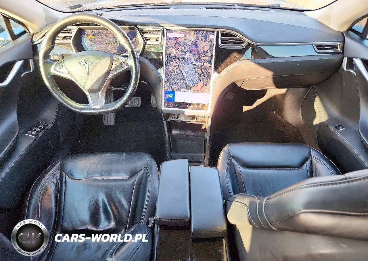2015 Tesla Model S 85 VIN:5YJSA1H19FF082510 - 8