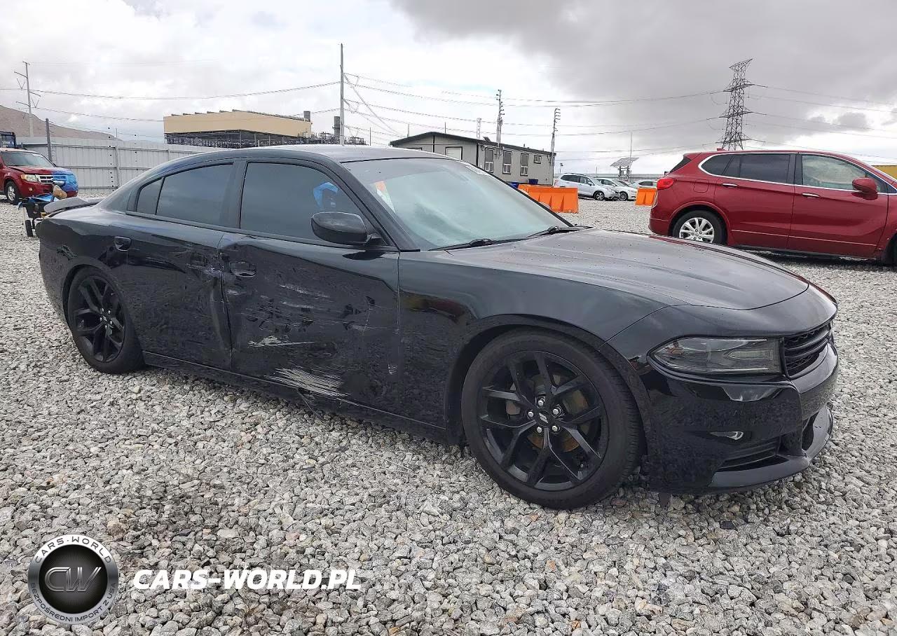 2019 Dodge Charger Sxt VIN:2C3CDXBG3KH667541 - 4