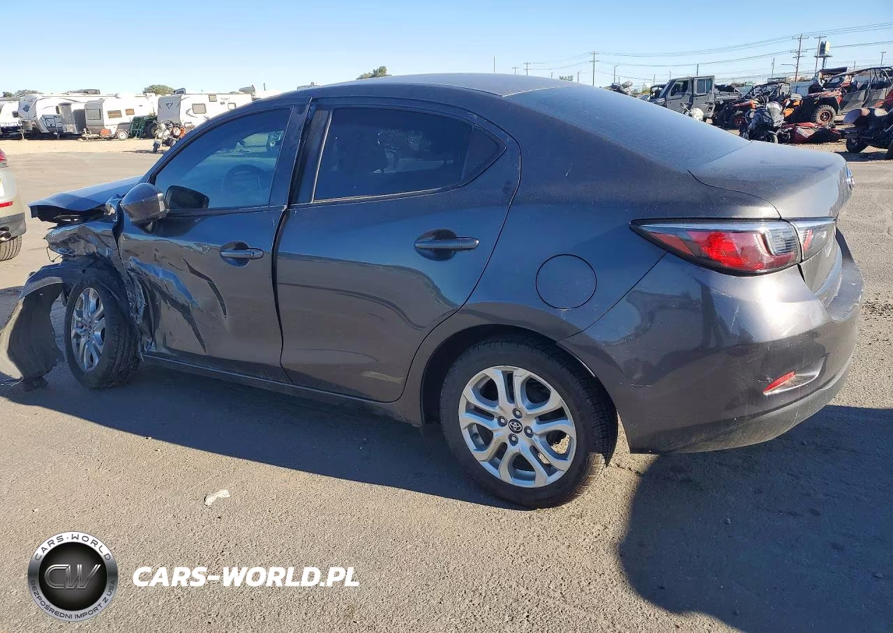 2018 Toyota Yaris Ia Base VIN:3MYDLBYV9JY311424 - 2
