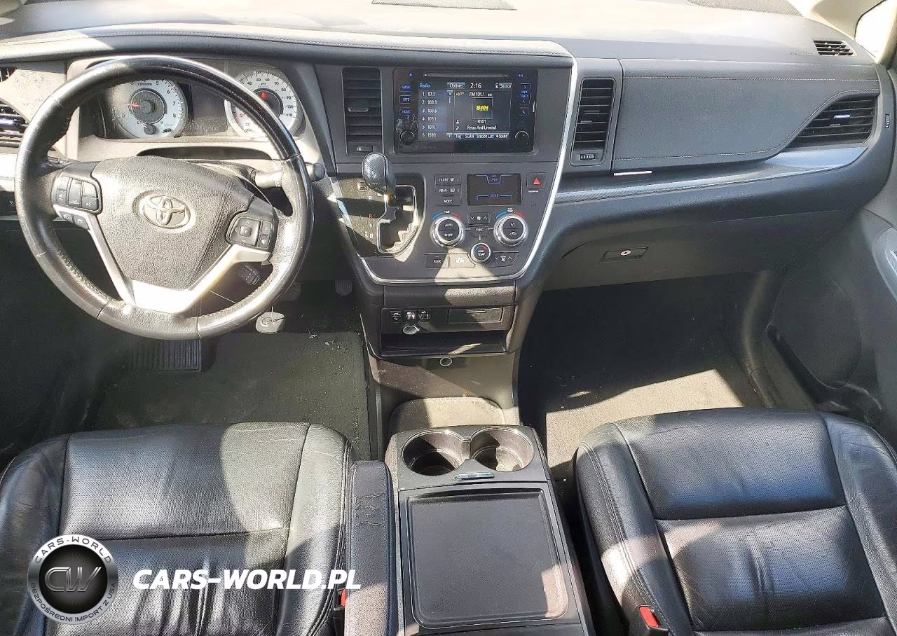 2017 Toyota Sienna Se VIN:5TDXZ3DC7HS802242 - 8
