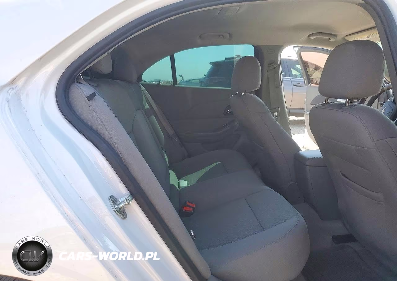 2015 Chevrolet Malibu Ls VIN:1G11A5SL6FF116467 - 10