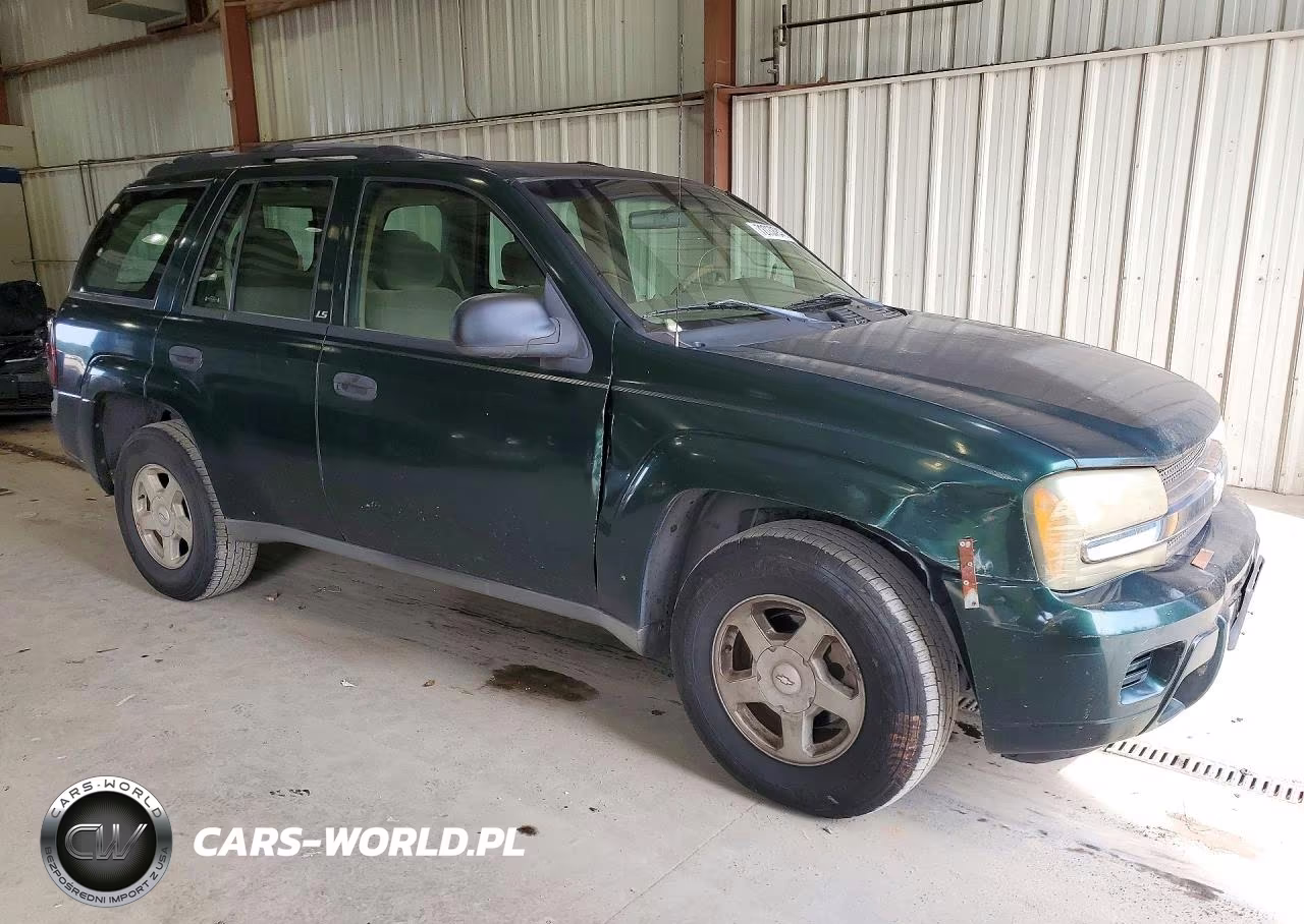 2002 Chevrolet Trailblazer VIN:1GNDT13S022410775 - 4