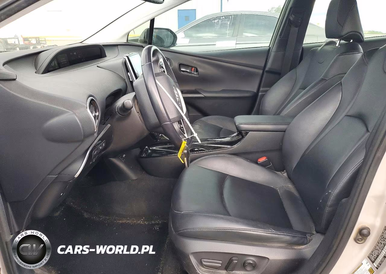 2019 Toyota Prius Prime Advanced VIN:JTDKARFP7K3111628 - 7