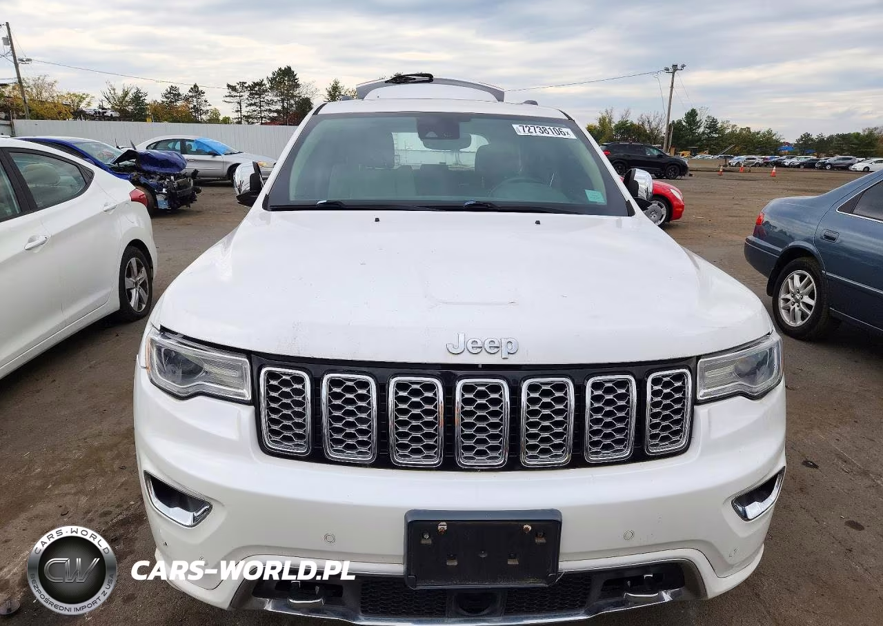 2017 Jeep Grand Cherokee Overland VIN:1C4RJFCG4HC684867 - 5
