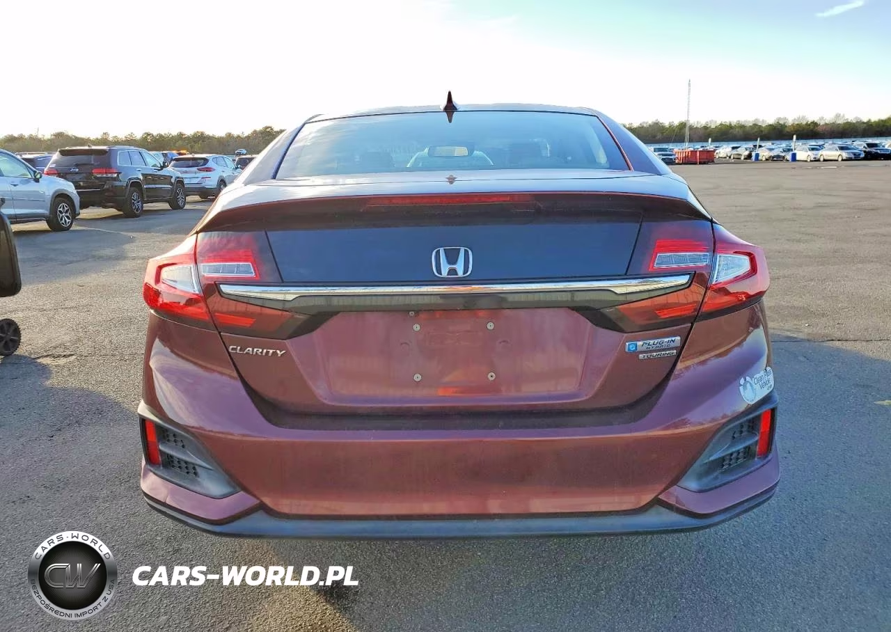 2018 Honda Clarity Touring VIN:JHMZC5F36JC007823 - 6