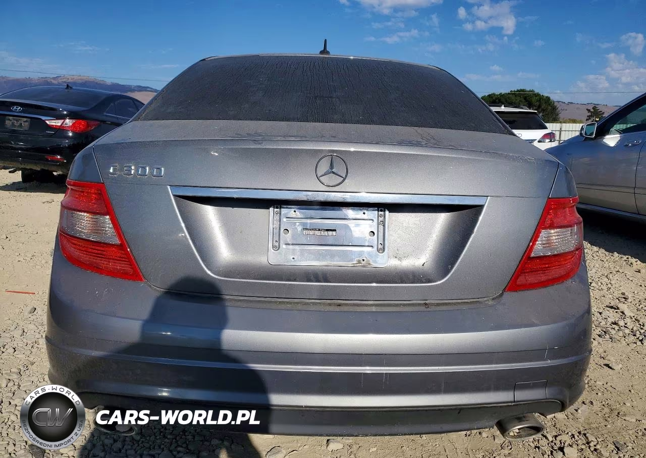 2010 Mercedes-Benz C 300 VIN:WDDGF5EB6AR115340 - 6