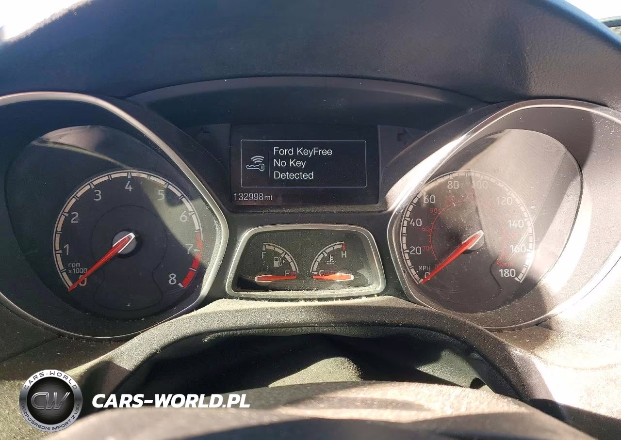 2016 Ford Focus St VIN:1FADP3L96GL324996 - 9