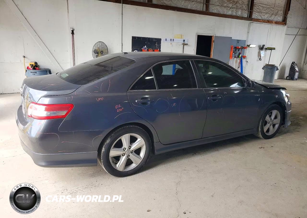 2010 Toyota Camry Se VIN:4T1BF3EK4AU501465 - 3