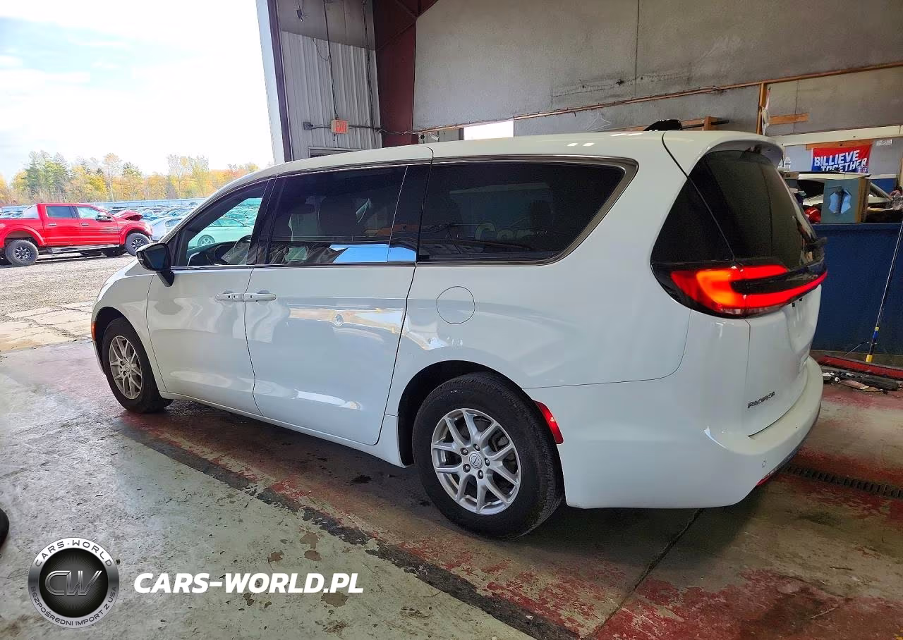 2025 Chrysler Pacifica Select VIN:2C4RC1BG8SR614771 - 2