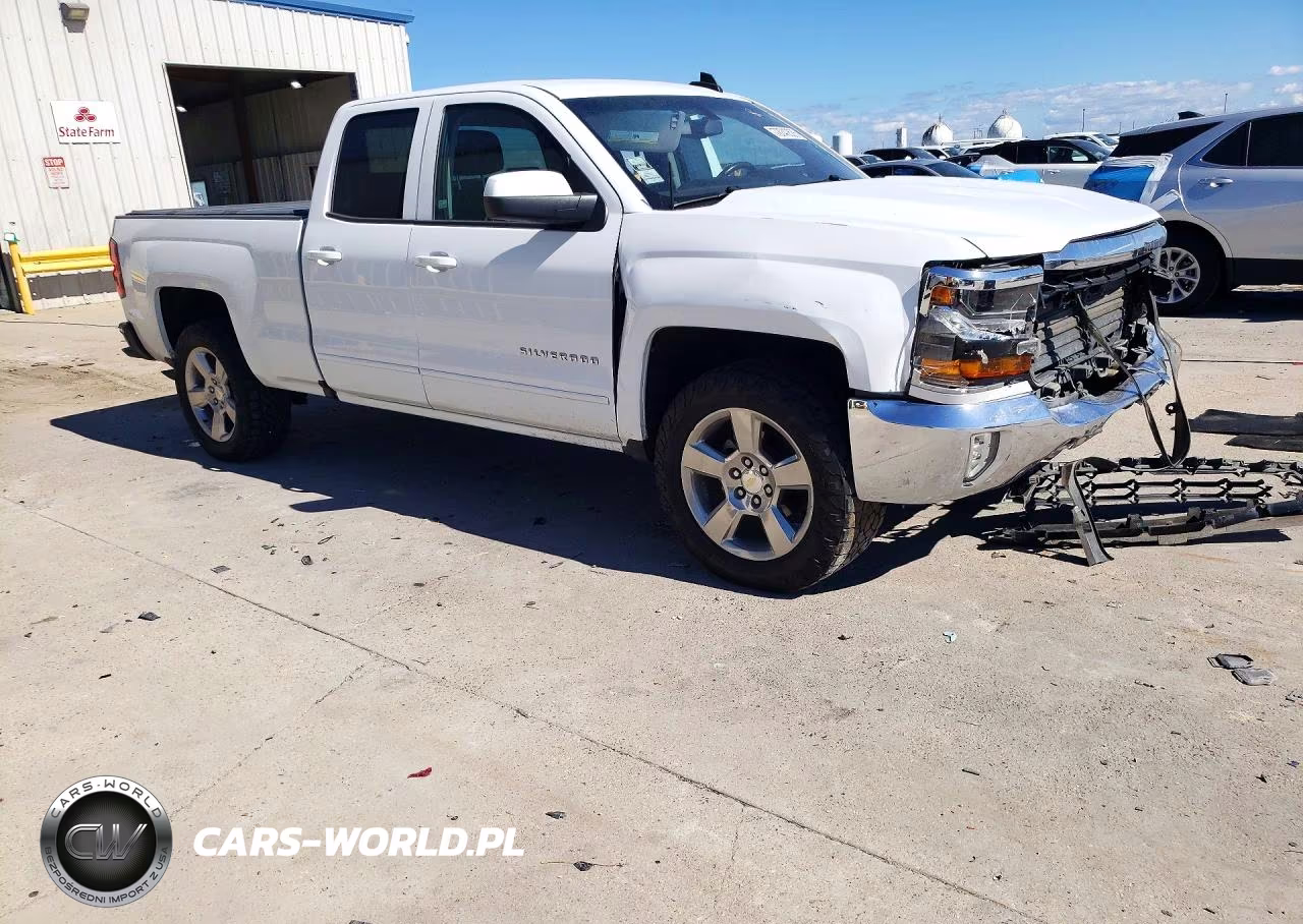 2017 Chevrolet Silverado C1500 Lt VIN:1GCRCREC8HZ406234 - 4