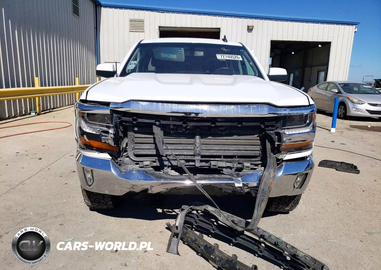 2017 Chevrolet Silverado C1500 Lt VIN:1GCRCREC8HZ406234 - 5