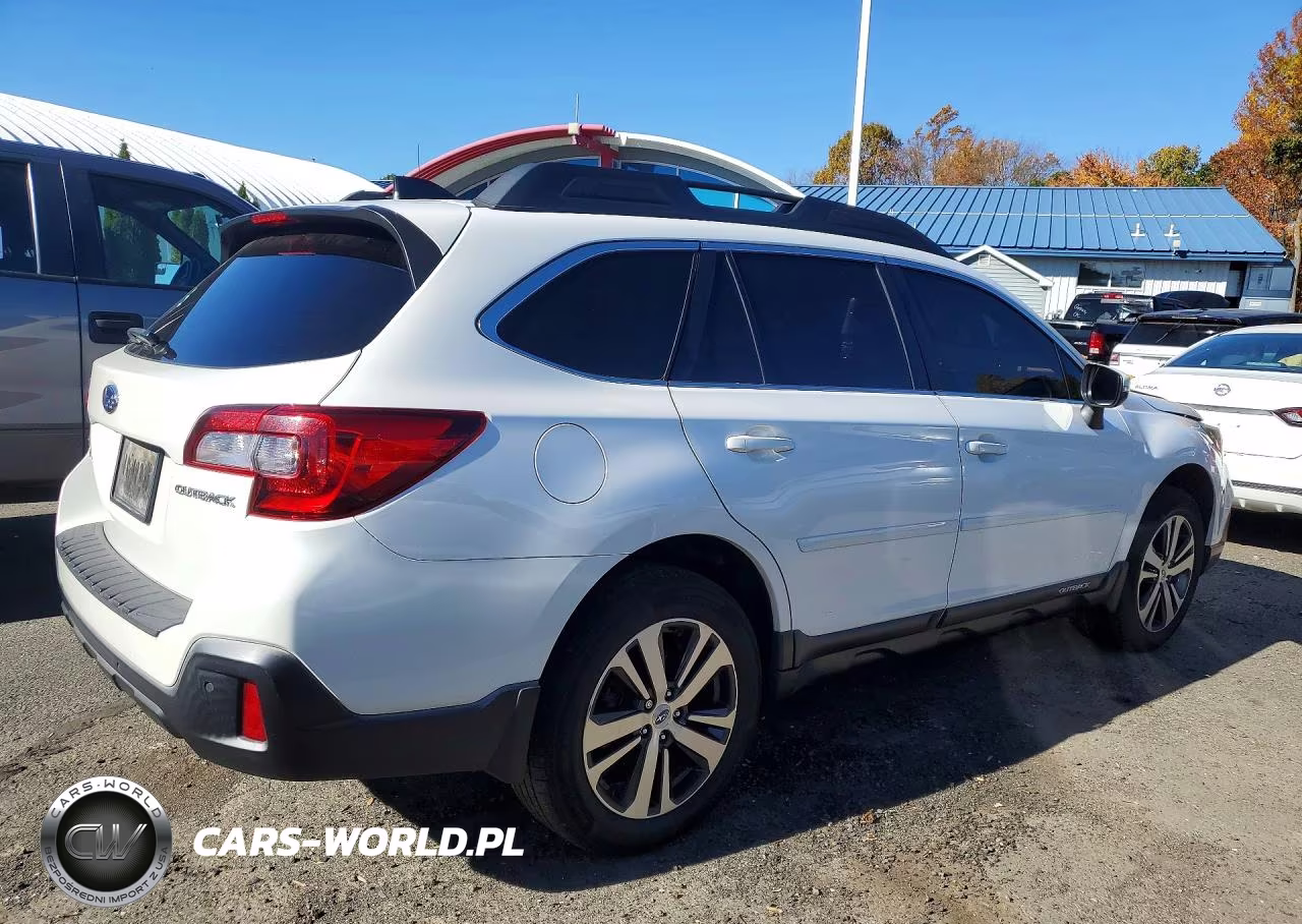 2019 Subaru Outback 2.5I Limited VIN:4S4BSANC9K3226319 - 3