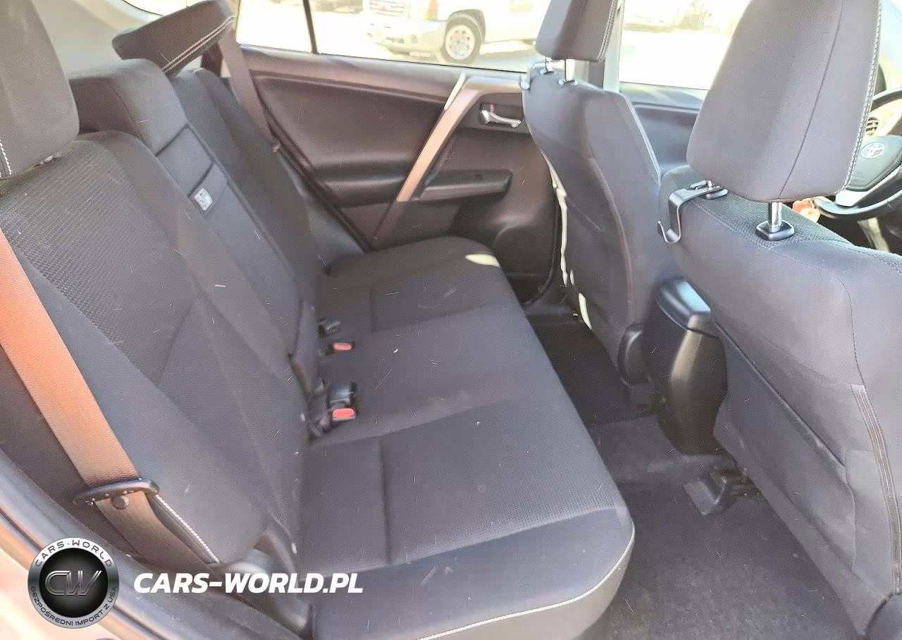2018 Toyota Rav4 Hybrid Xle VIN:JTMRJREV2JD192206 - 11