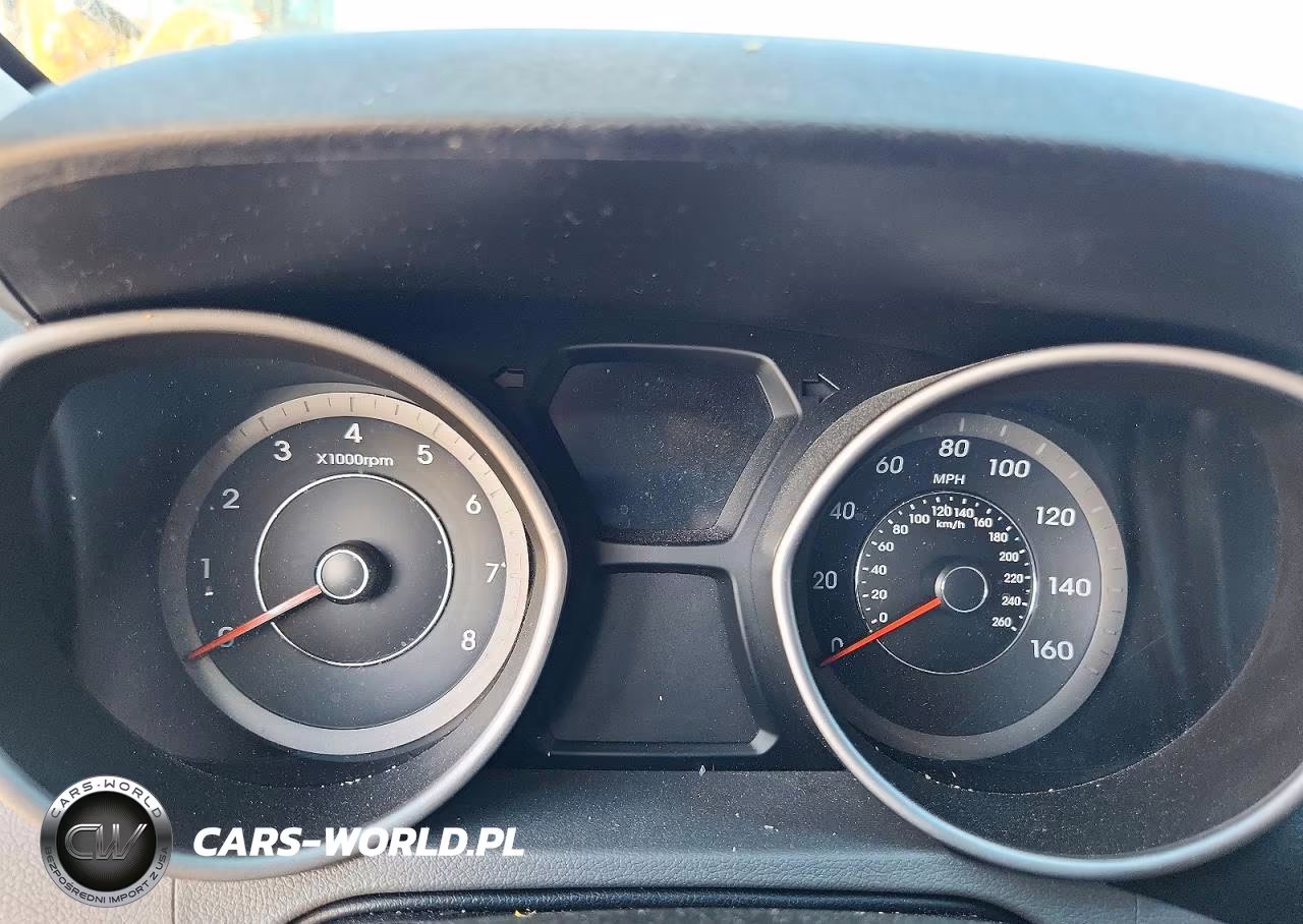 2013 Hyundai Elantra Limited VIN:KMHDH4AE6DU936467 - 9