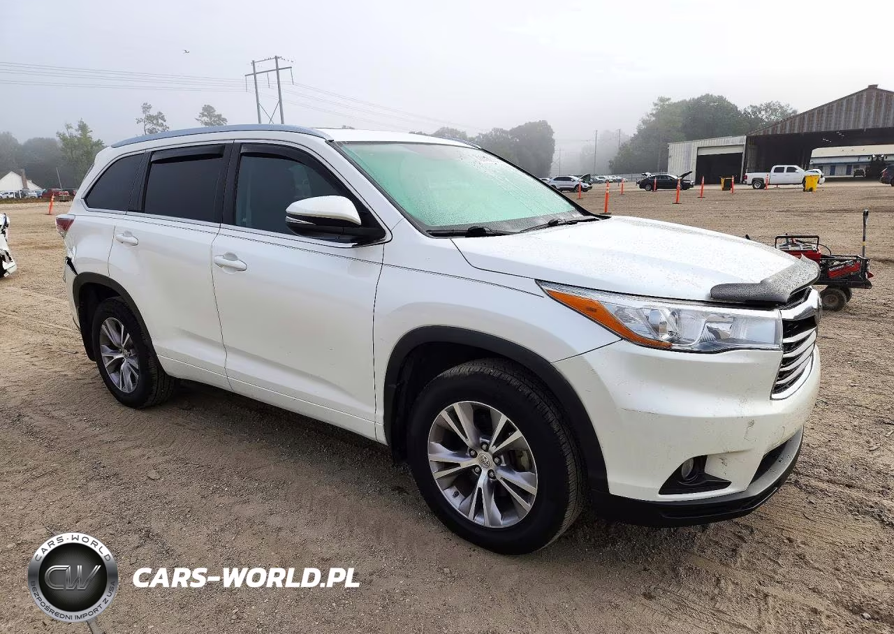 2015 Toyota Highlander Xle VIN:5TDKKRFH8FS112345 - 4