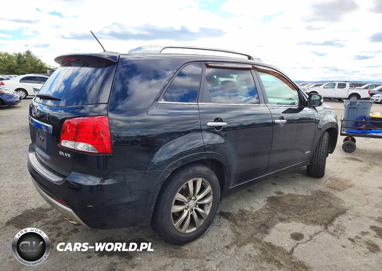 2012 Kia Sorento Sx VIN:5XYKWDA26CG251084 - 3